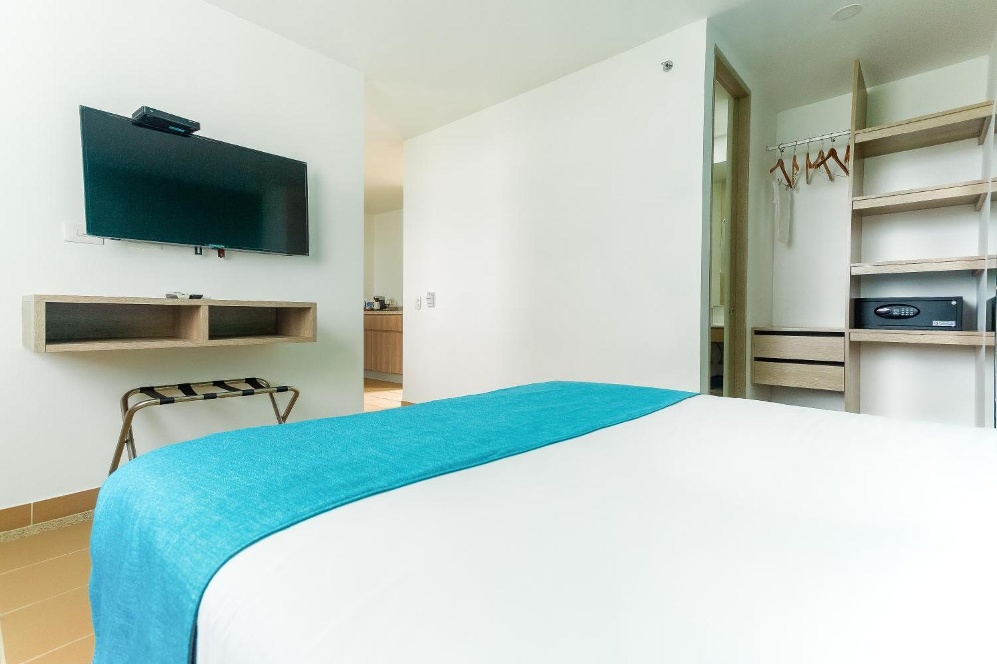 Best Western Puerto Gaitan Exterior photo