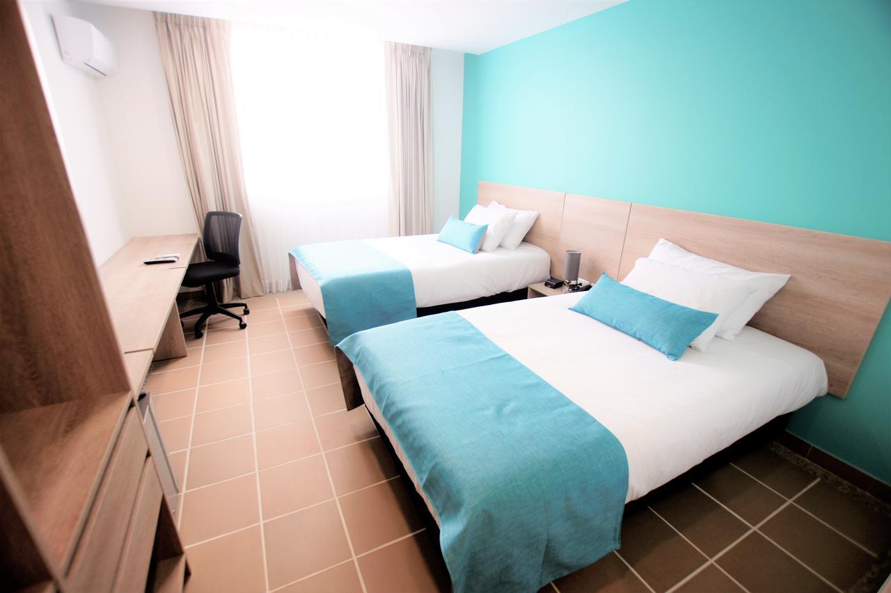 Best Western Puerto Gaitan Exterior photo