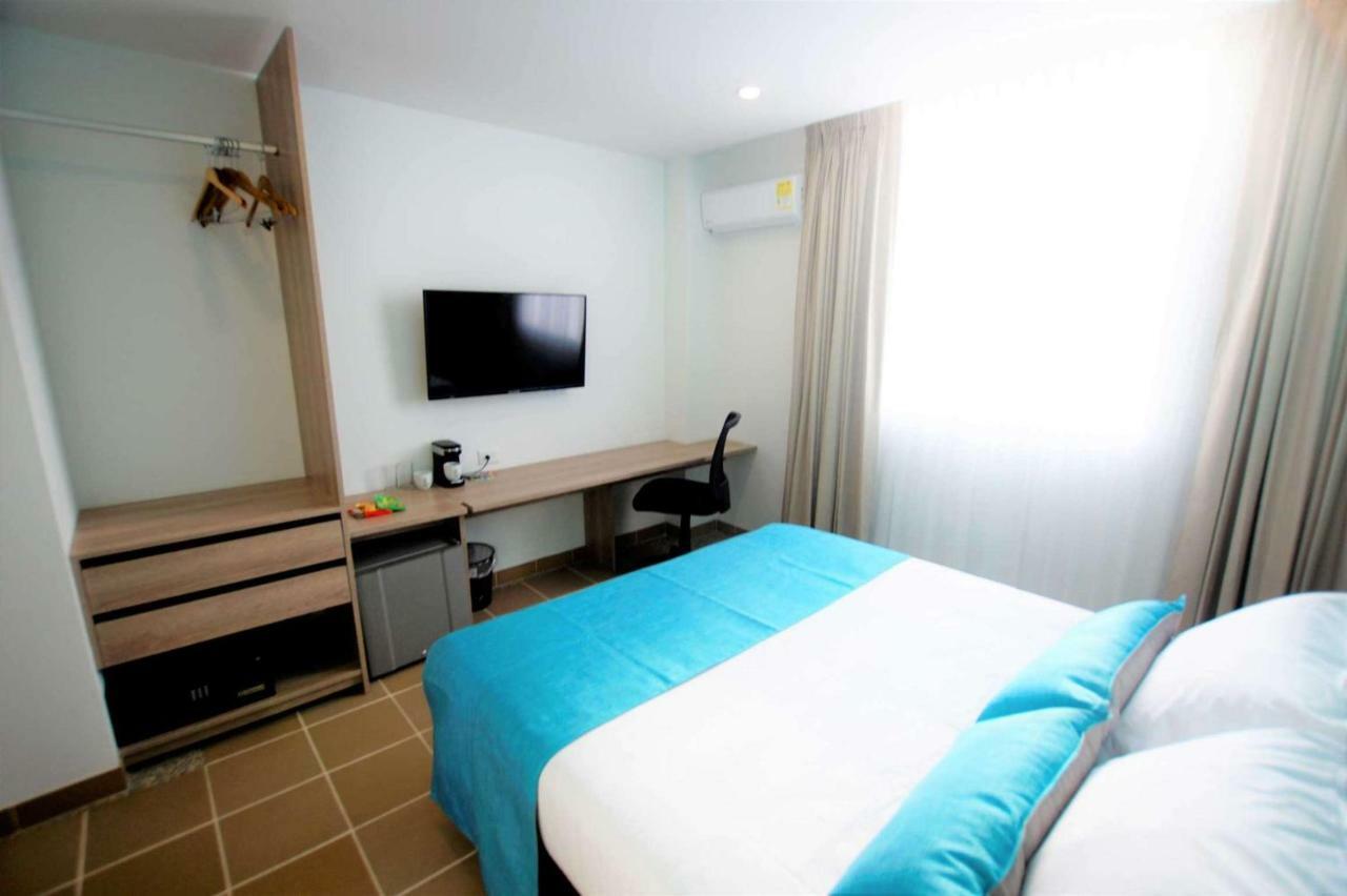 Best Western Puerto Gaitan Exterior photo